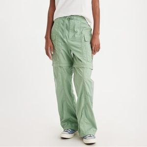 Levi’s convertible cargo pants/shorts